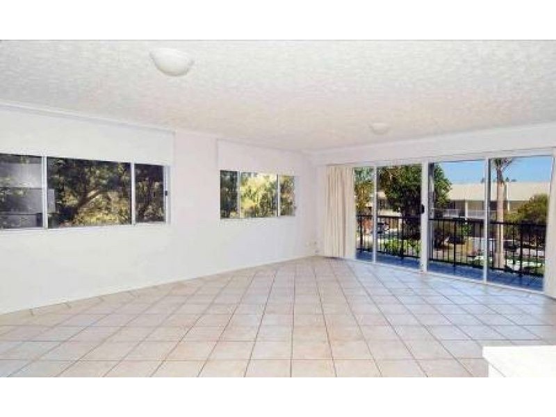 5/9 Hume Parade, Currimundi QLD 4551