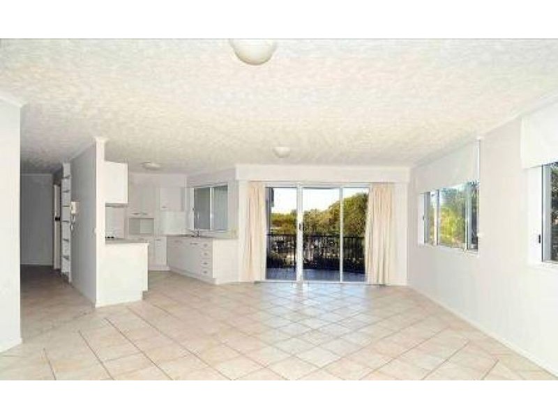 5/9 Hume Parade, Currimundi QLD 4551