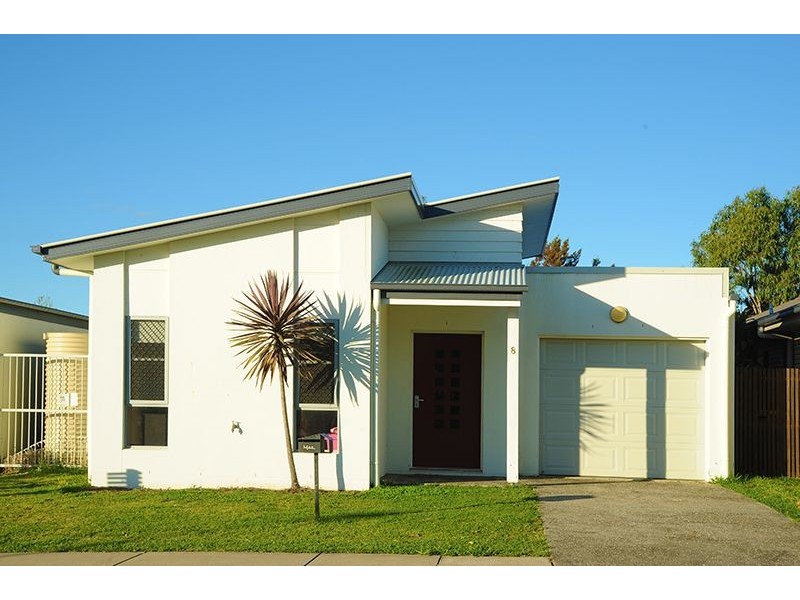 8 Andrew Ave, Little Mountain QLD 4551