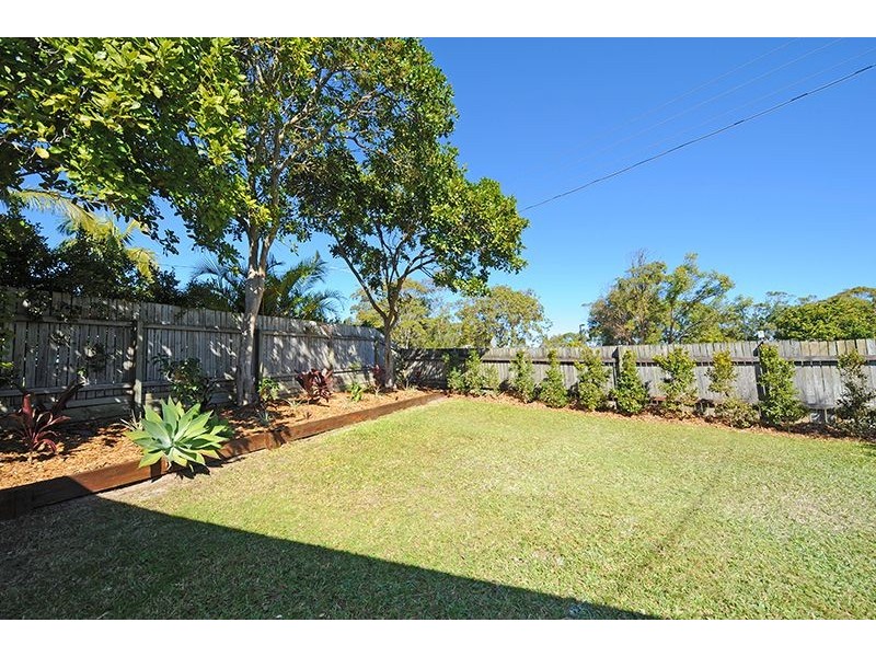 1 Jeffreys Court, Moffat Beach QLD 4551