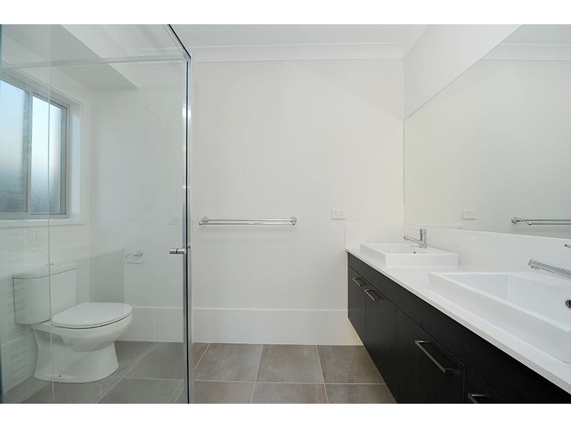 14 Forest View Way, Little Mountain QLD 4551
