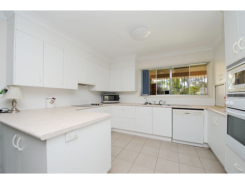 10 Bull Street, Currimundi QLD 4551