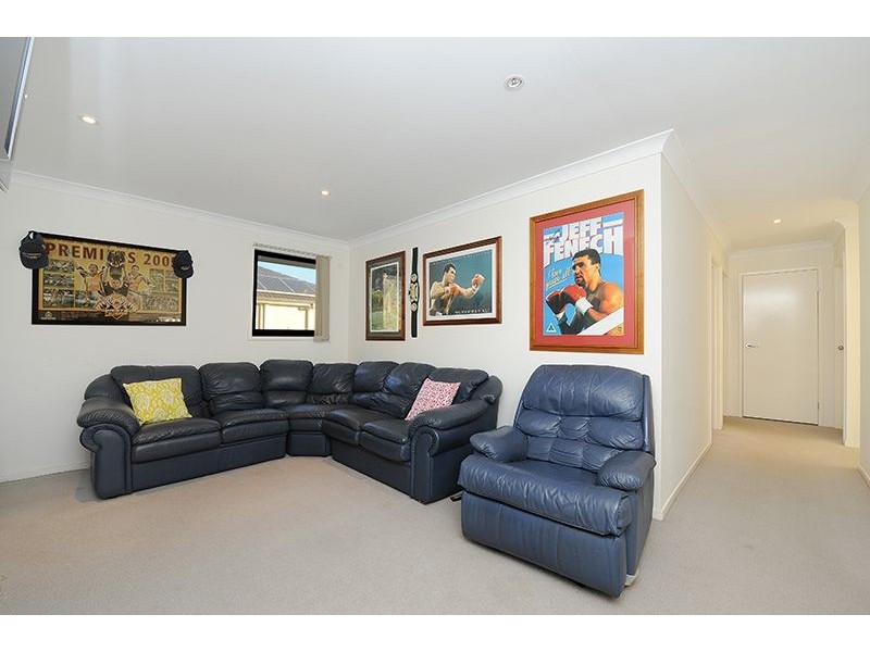 11 Tall Trees Way, Little Mountain QLD 4551