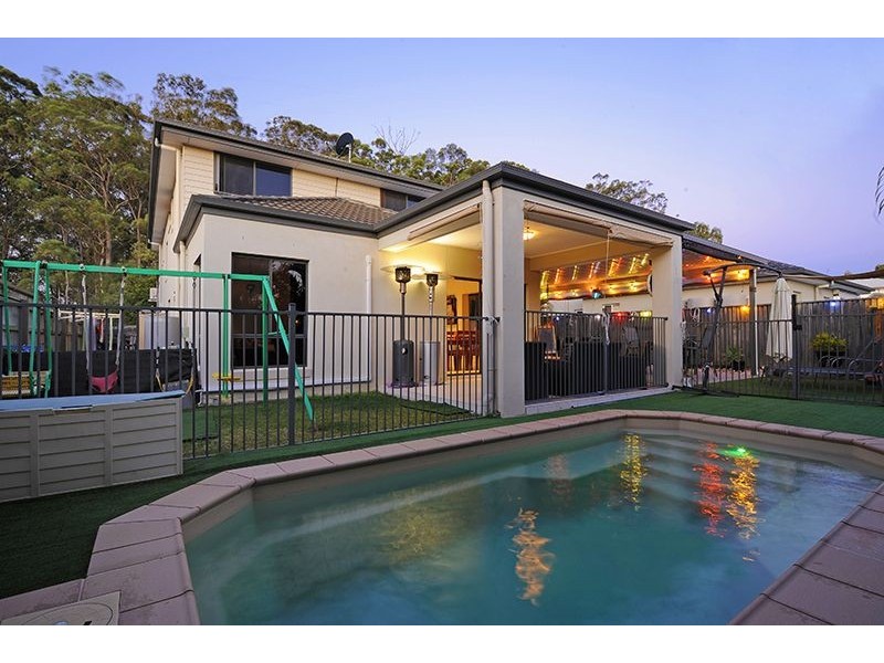 11 Tall Trees Way, Little Mountain QLD 4551