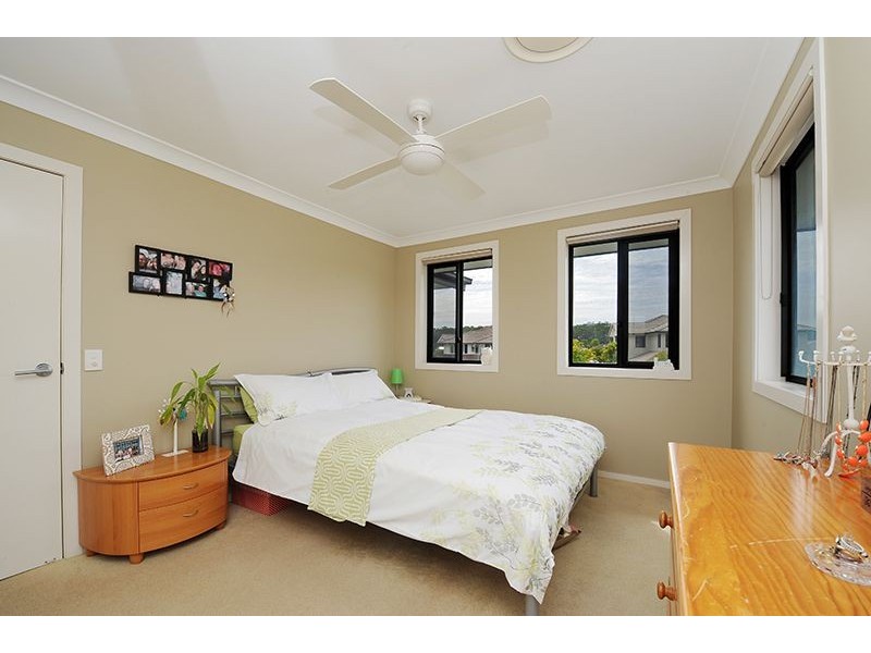 49 Hillview Crescent, Little Mountain QLD 4551