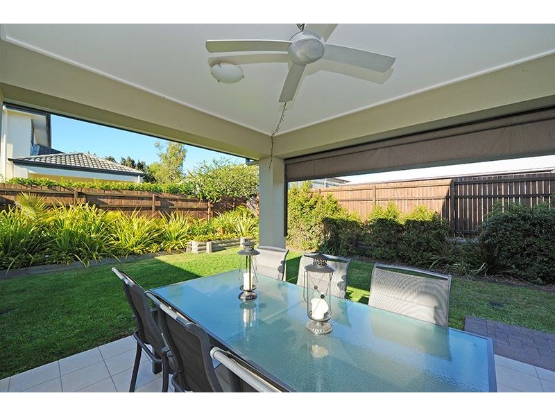 49 Hillview Crescent, Little Mountain QLD 4551