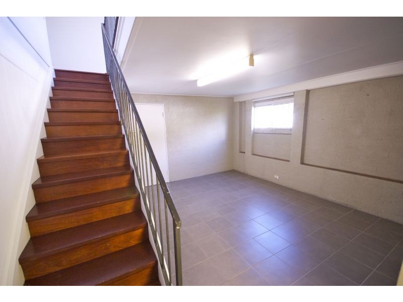 20 Montgomery  Place, Golden Beach QLD 4551