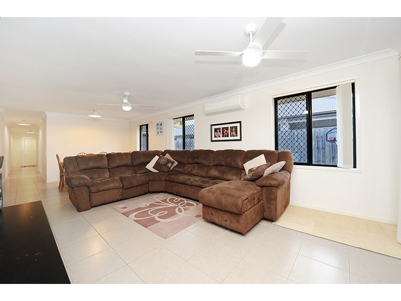 45 Alicia Circuit, Little Mountain QLD 4551