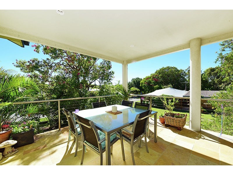 6 Drake Street, Golden Beach QLD 4551