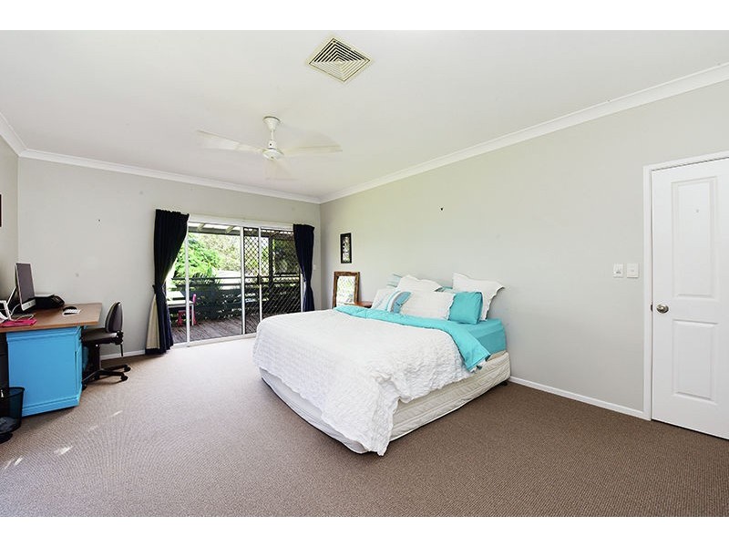 6 Drake Street, Golden Beach QLD 4551
