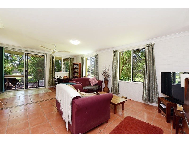 6 Drake Street, Golden Beach QLD 4551