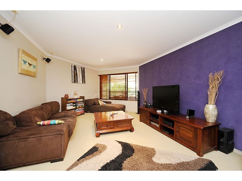 39 O’Reilly Drive, Caloundra West QLD 4551