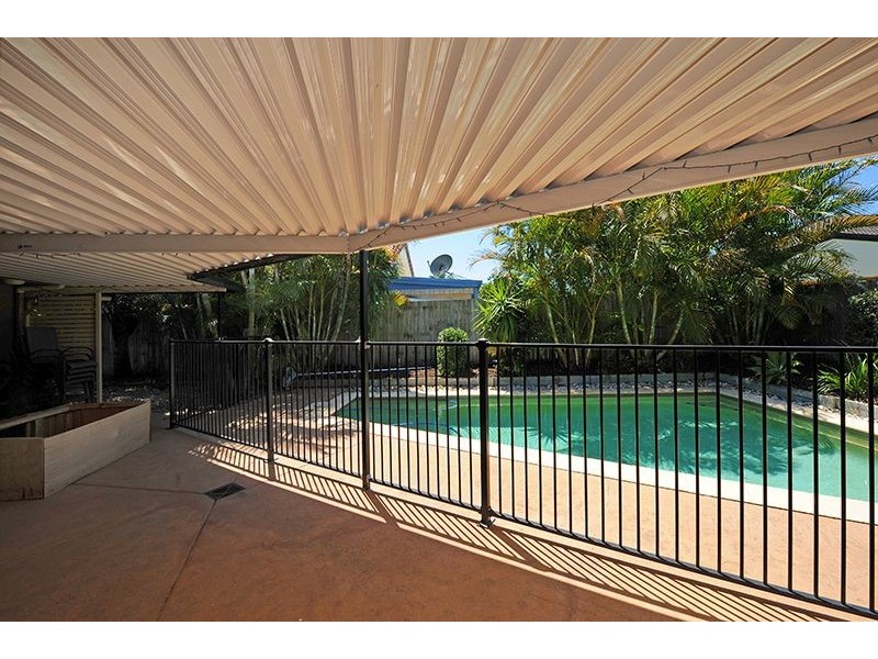 39 O’Reilly Drive, Caloundra West QLD 4551