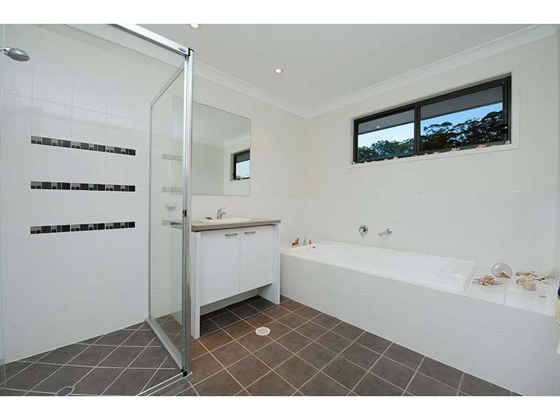 6 Park Hollow Mews, Little Mountain QLD 4551