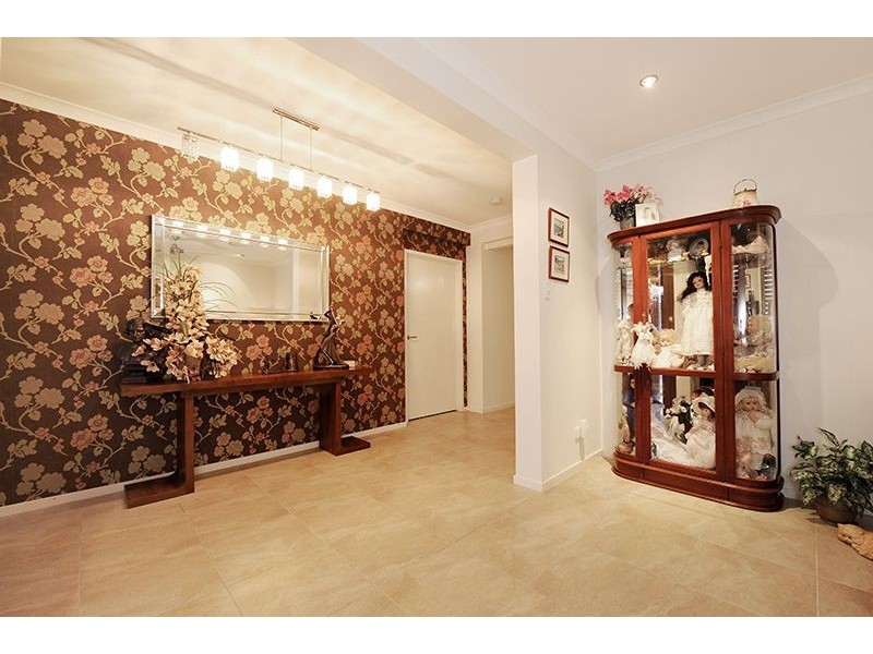15 Acaciabark Place, Little Mountain QLD 4551
