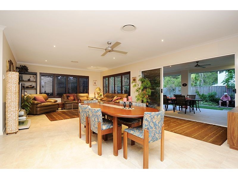 15 Acaciabark Place, Little Mountain QLD 4551