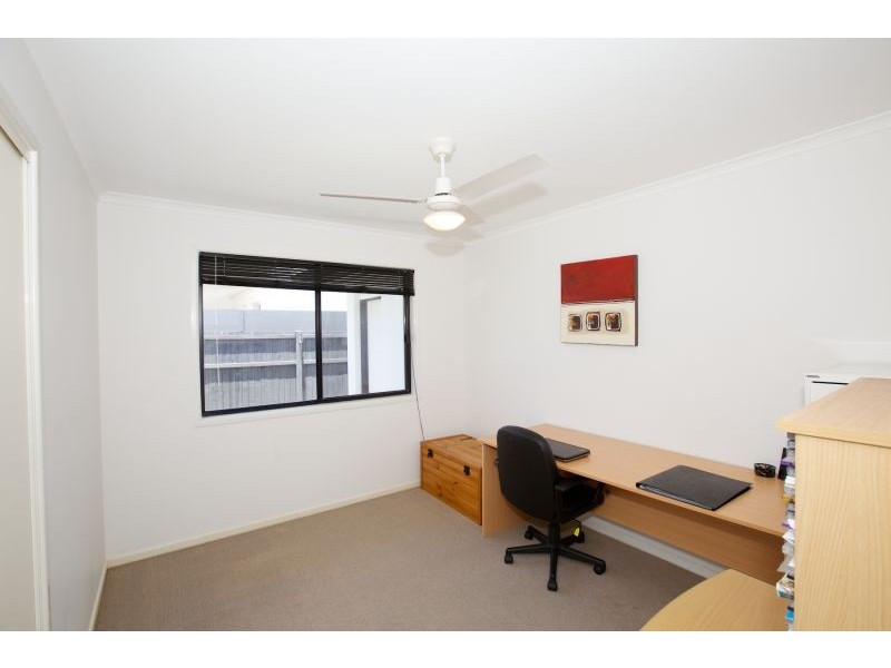 21 Somerset Lane, Little Mountain QLD 4551