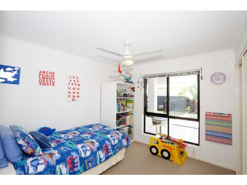 21 Somerset Lane, Little Mountain QLD 4551