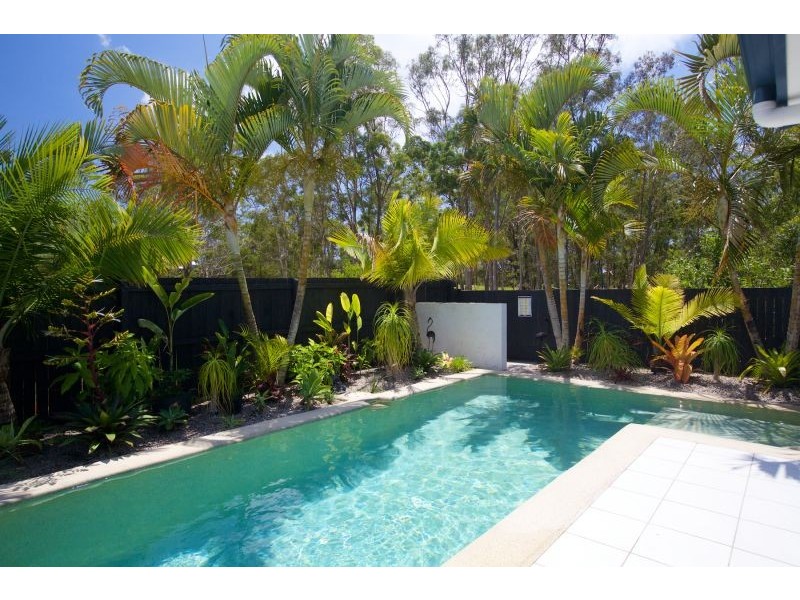 21 Somerset Lane, Little Mountain QLD 4551