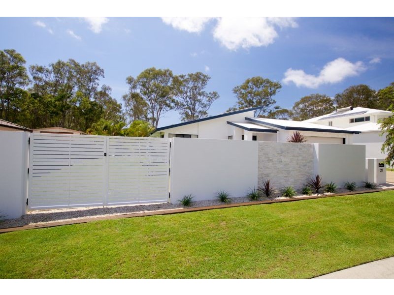 21 Somerset Lane, Little Mountain QLD 4551