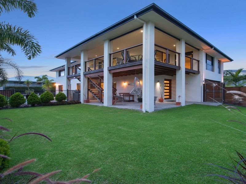 5 Pine Ridge Place, Little Mountain QLD 4551