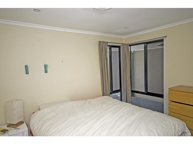 8 Bluegrass, Little Mountain QLD 4551