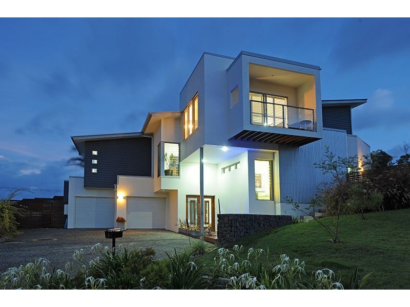 9 Dicky Beach Close, Dicky Beach QLD 4551