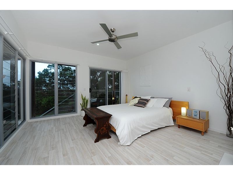 9 Dicky Beach Close, Dicky Beach QLD 4551