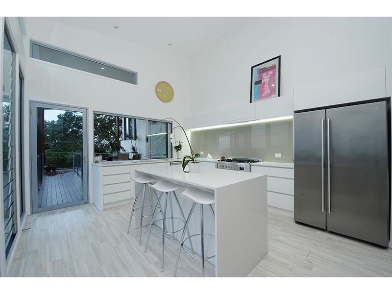 9 Dicky Beach Close, Dicky Beach QLD 4551