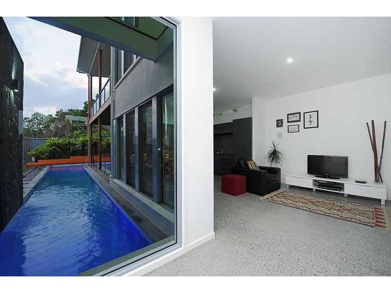 9 Dicky Beach Close, Dicky Beach QLD 4551