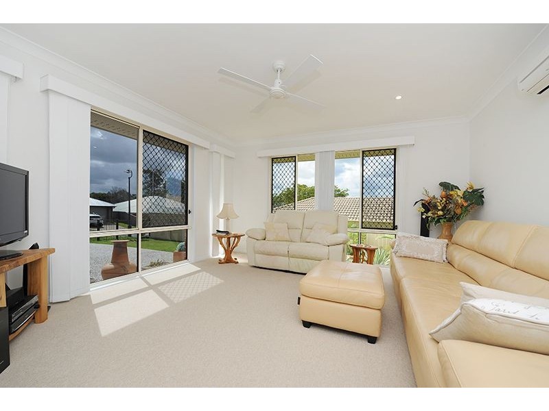 37 High Park Crescent, Little Mountain QLD 4551
