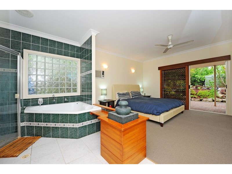 6 Parklands Boulevard, Little Mountain QLD 4551