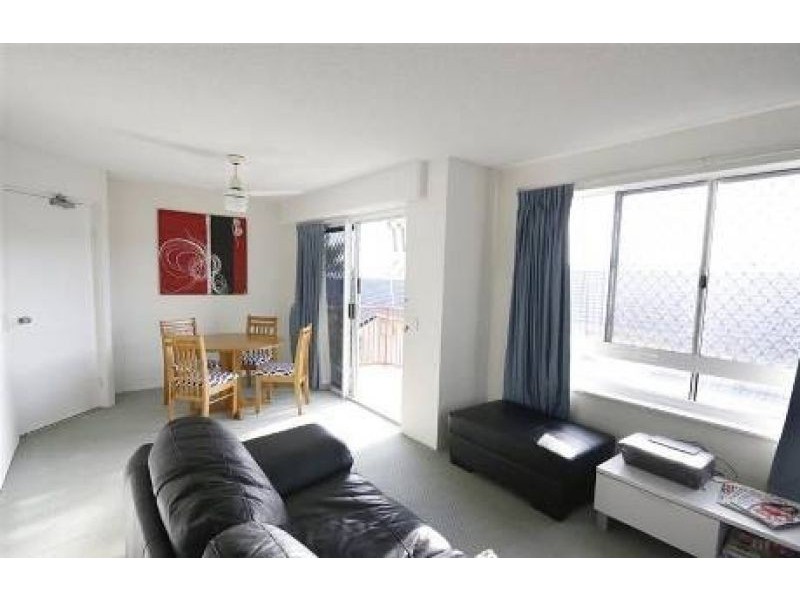 unit 10/33 Burgess Street, Kings Beach QLD 4551