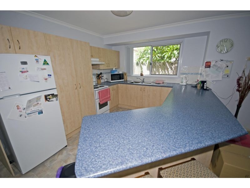 2/18 Pegwell Place,, Currimundi QLD 4551