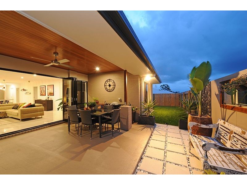 3 Leeside Street, Little Mountain QLD 4551