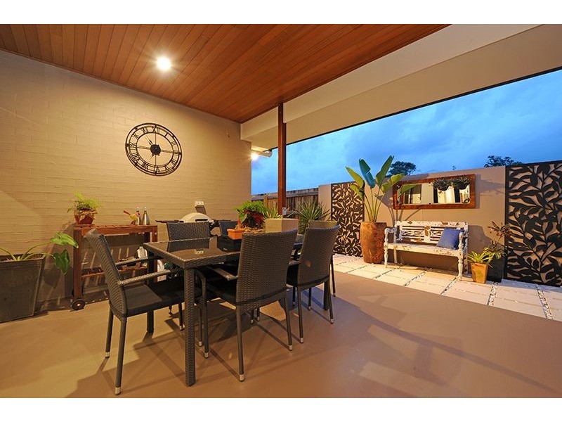 3 Leeside Street, Little Mountain QLD 4551