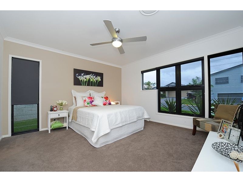 3 Leeside Street, Little Mountain QLD 4551
