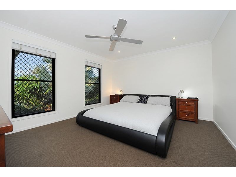 13 Forest View Way, Little Mountain QLD 4551