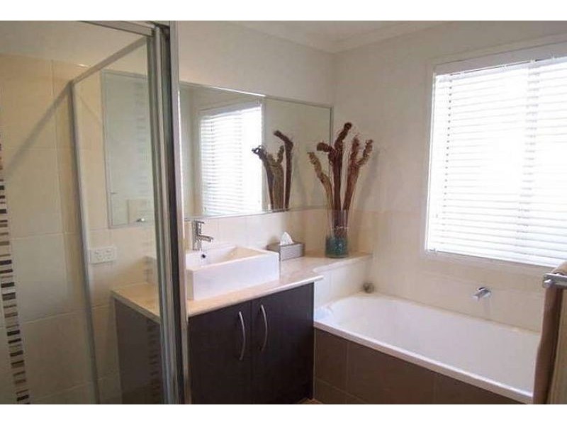 43 Alicia Circuit, Little Mountain QLD 4551