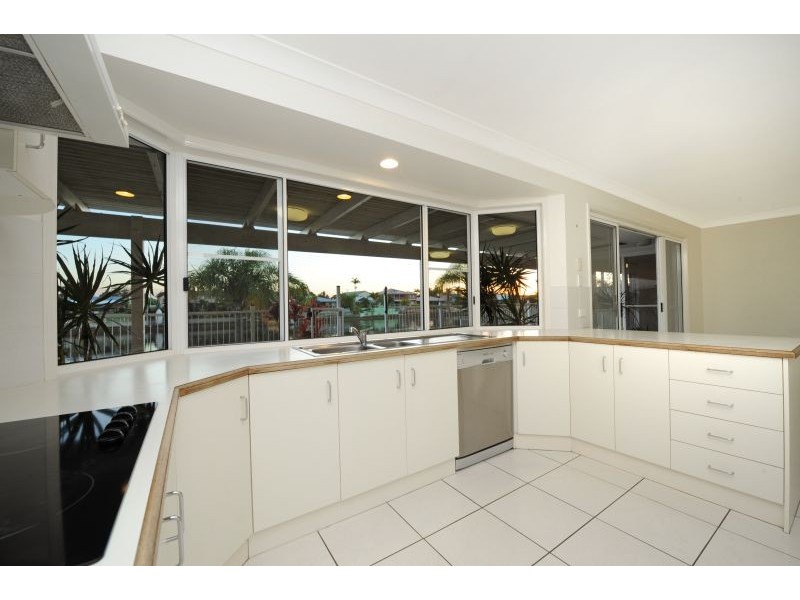 19 Royal Close, Wurtulla QLD 4575