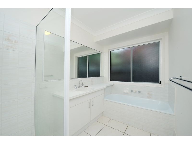 19 Royal Close, Wurtulla QLD 4575