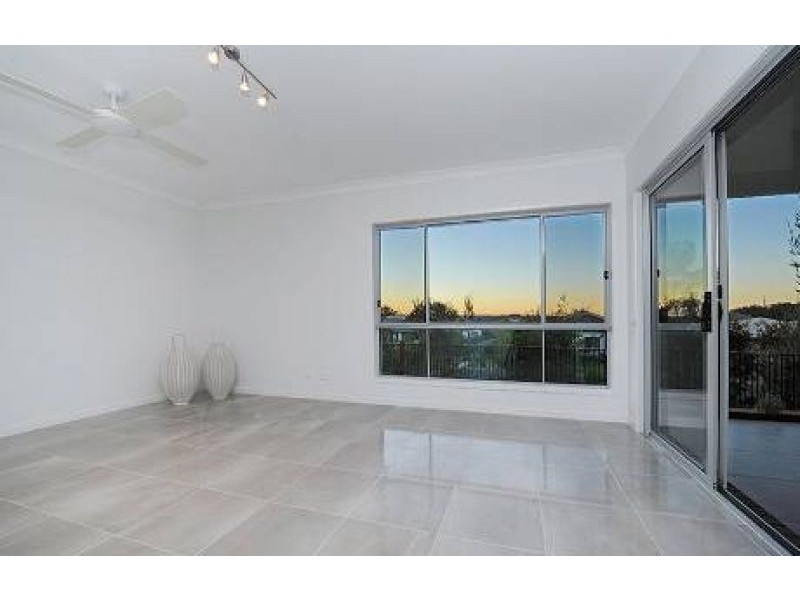 14 Forest View Way, Little Mountain QLD 4551