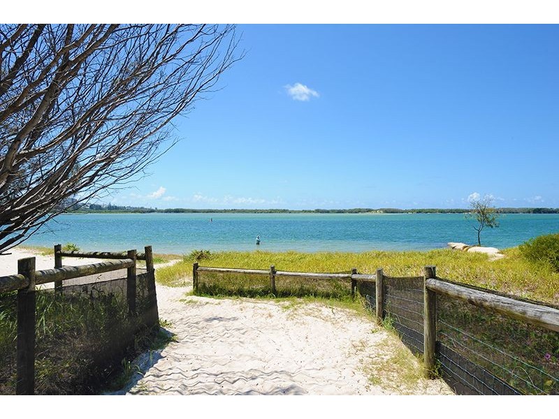 14/40 “ATRIUM” ESPLANADE, Golden Beach QLD 4551
