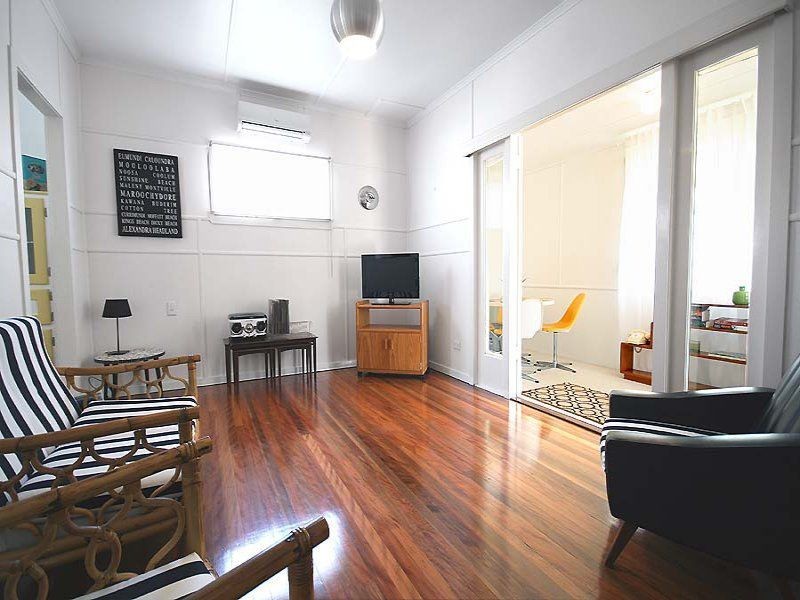 41 Palmer Avenue, Golden Beach QLD 4551