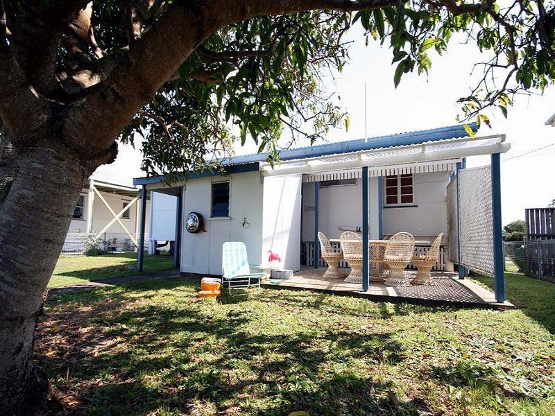 41 Palmer Avenue, Golden Beach QLD 4551