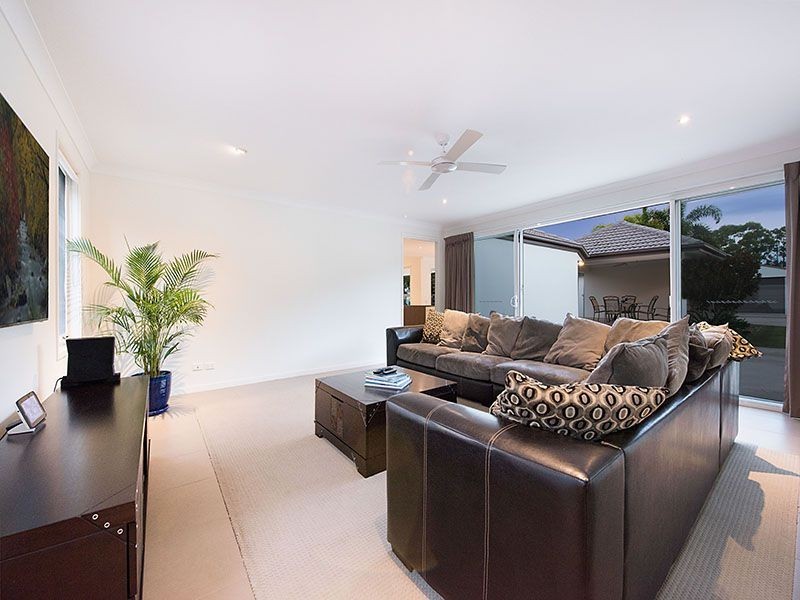 57 Koala Court, Little Mountain QLD 4551