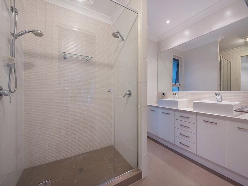 57 Koala Court, Little Mountain QLD 4551