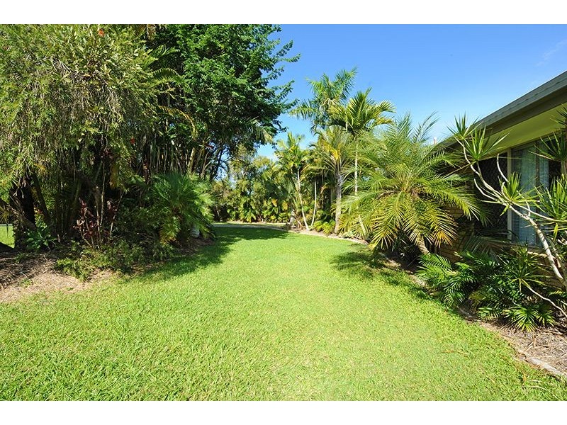 4 Woodroffe Street, Little Mountain QLD 4551