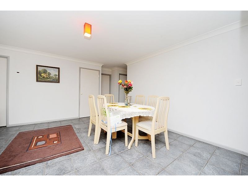 4 Woodroffe Street, Little Mountain QLD 4551