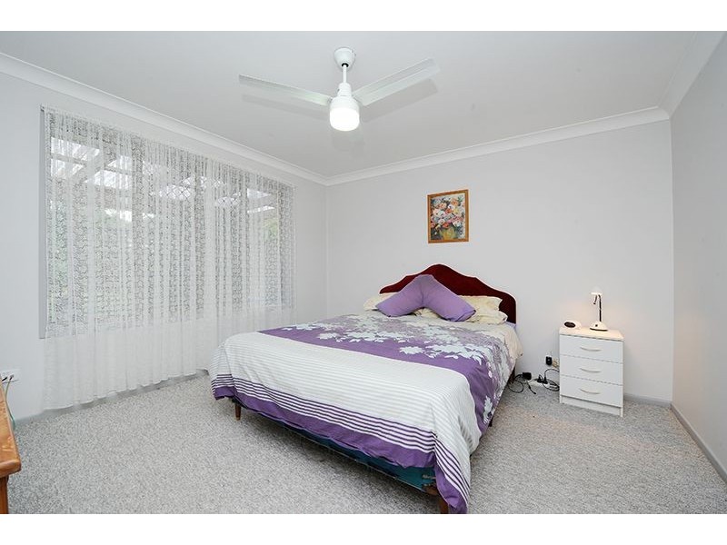 4 Woodroffe Street, Little Mountain QLD 4551